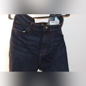 Women’s Dark Blue Jeans